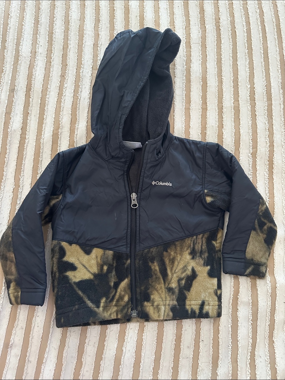 Columbia Black and Olive Camo Hooded Jacket